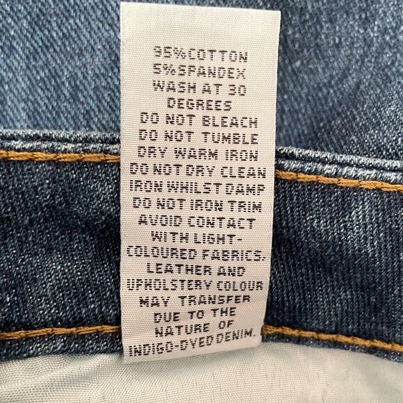 Boohoo Blue High Rise Mom Jeans Sz 8 - Picture 7 of 7